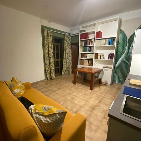 Elisa E Carla House Beautiful Apartments On The Cassia ローマ エクステリア 写真